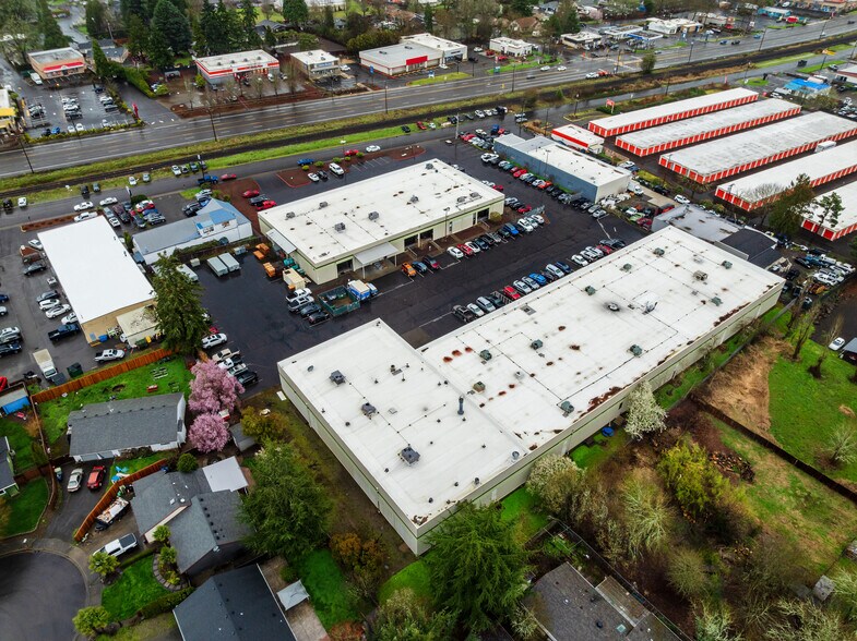 More Photos Of , Beaverton Flex For Sale