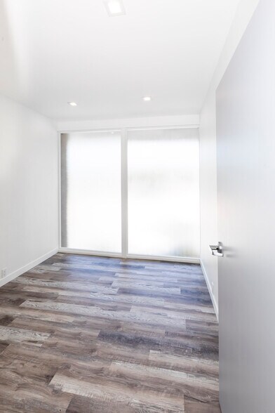 More Photos Of 2777 Pacific Ave, Long Beach Medical For Lease