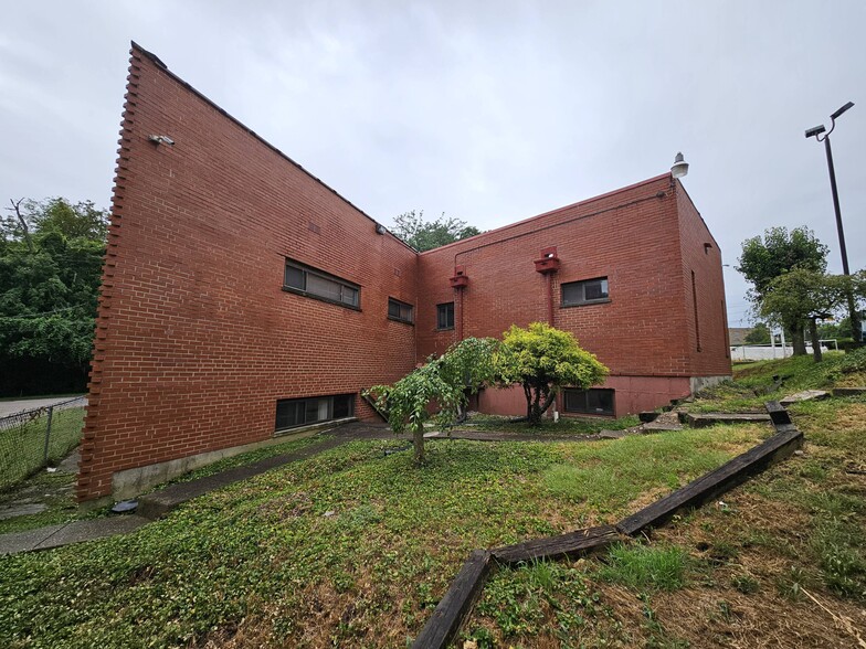 More Photos Of 4000 Reading Rd, Cincinnati Land For Sale