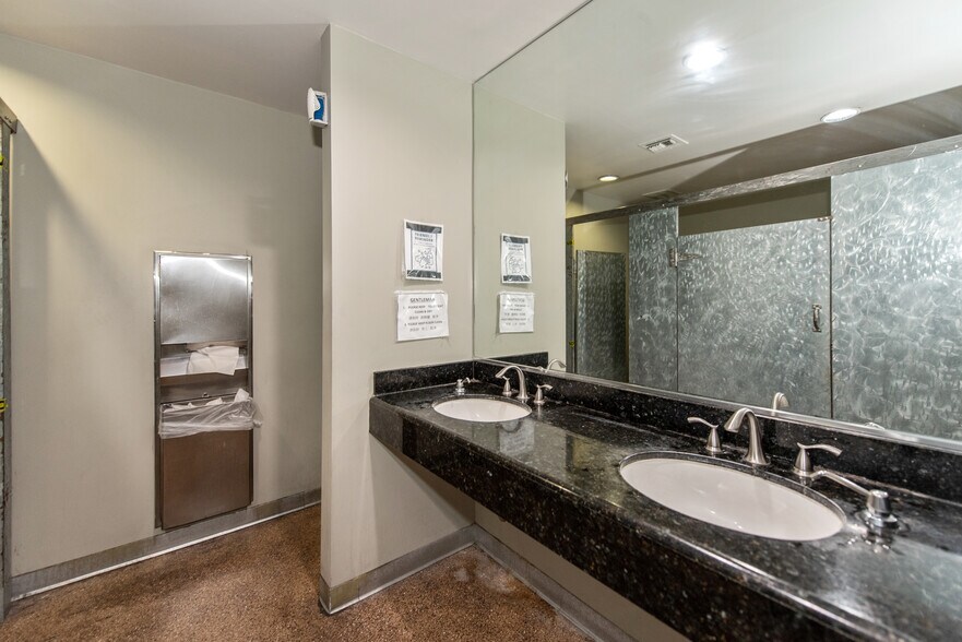 More Photos Of 17500 Red Hill Ave, Irvine Office Residential For Lease