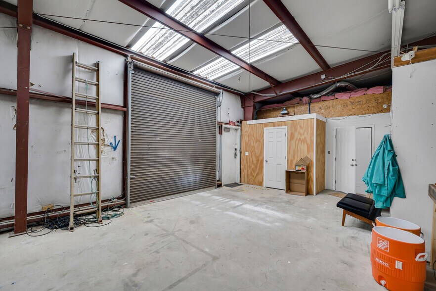 More Photos Of 1000 Winterville Rd, Athens Industrial For Sale