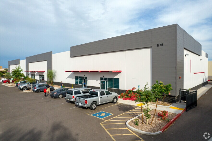 Primary Photo Of 1715 N Rosemont, Mesa Warehouse For Lease