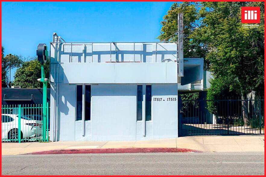 Primary Photo Of 17517 Ventura Blvd, Encino Storefront Retail Residential For Lease