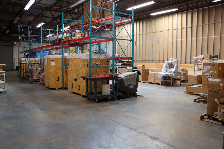 More Photos Of 85 River Rock Dr, Buffalo Office For Lease