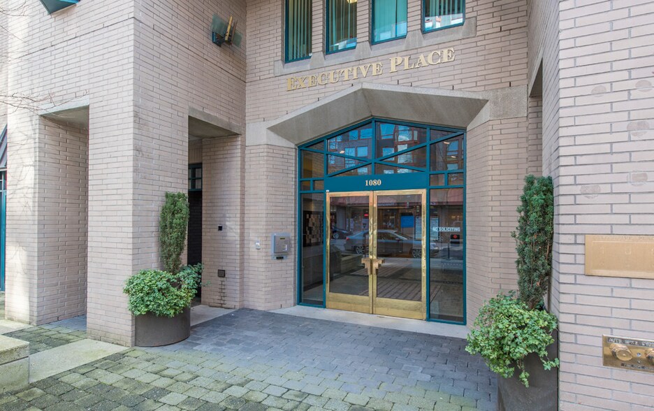 More Photos Of 1080 Howe St, Vancouver Office For Sale