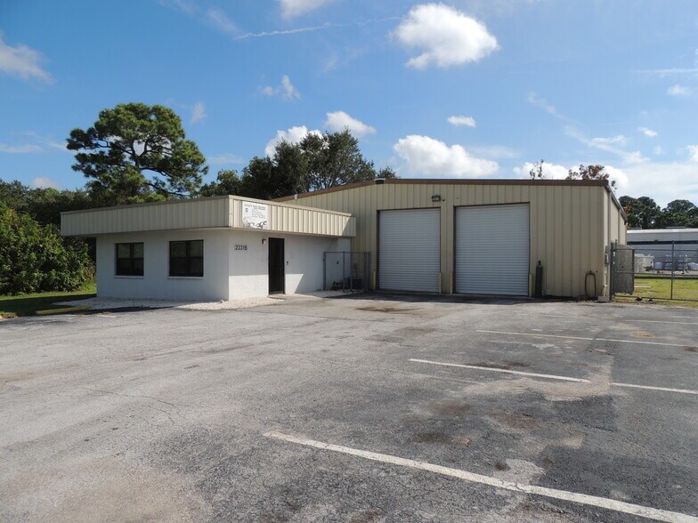 More Photos Of 2311 Whitfield Industrial Way, Sarasota Warehouse For Sale