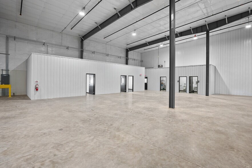 More Photos Of 6523 Music Rd, Eau Claire Manufacturing For Lease