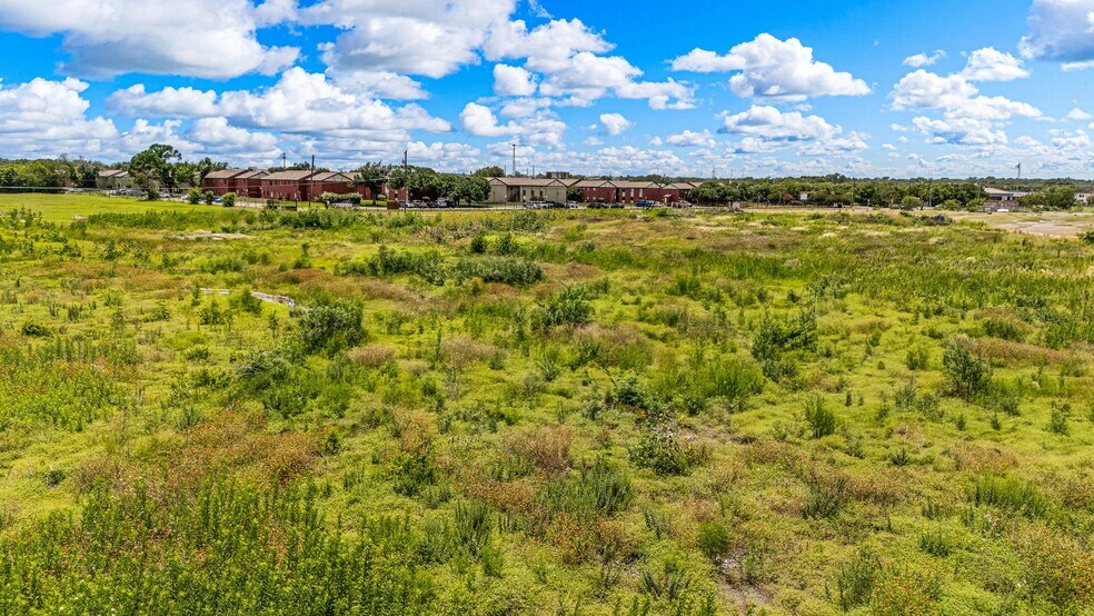 More Photos Of To Be Determined N 18th Street, Waco Land For Sale