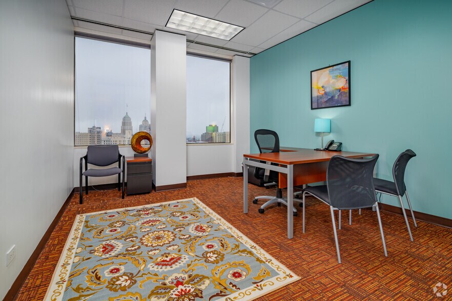 More Photos Of 700 N Saint Marys St, San Antonio Coworking Space