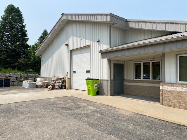 More Photos Of 4210 Highway 14 E, Rochester Industrial For Sale