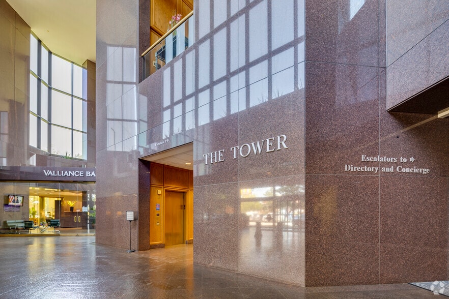 More Photos Of 1601 NW Expressway, Oklahoma City Office For Lease