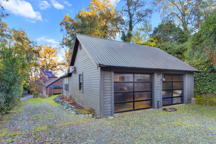 More Photos Of 101 Karsan Dr, Sutter Creek Apartments For Sale