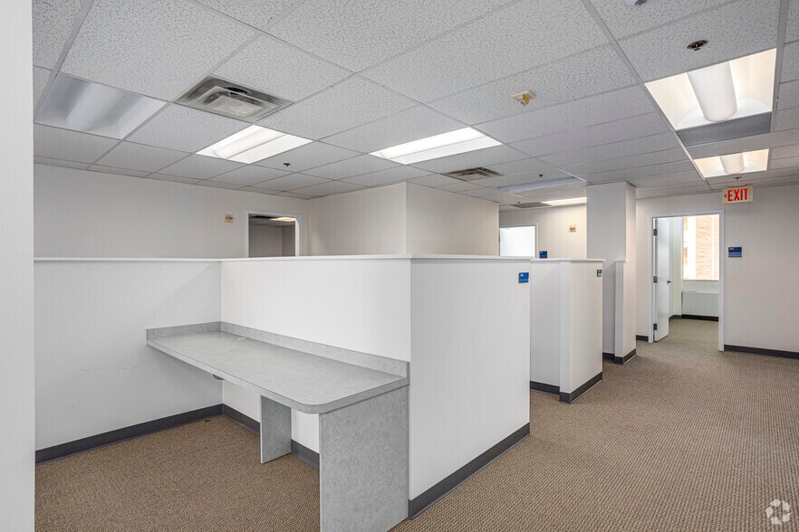More Photos Of 801 Roeder Rd, Silver Spring Office For Sale