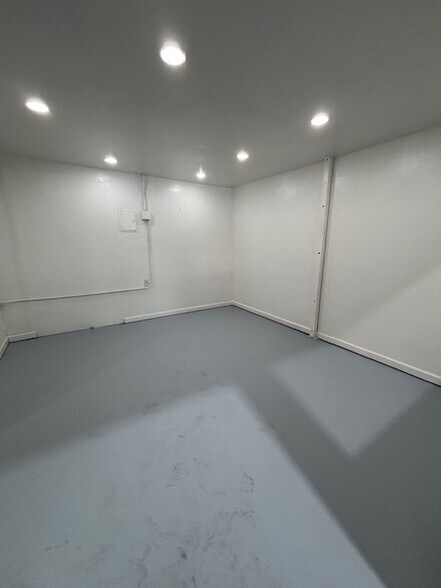 More Photos Of 2915 Kerner Blvd, San Rafael Service For Lease