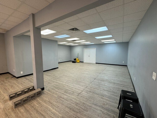 More Photos Of 1870 Midtown Dr, Columbus Flex For Lease