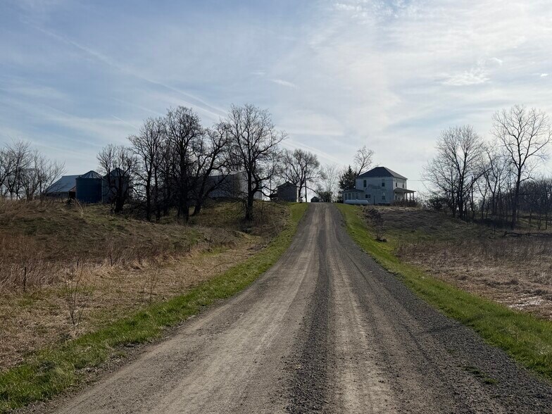 More Photos Of 23962 155th St, Columbus Junction Land For Sale