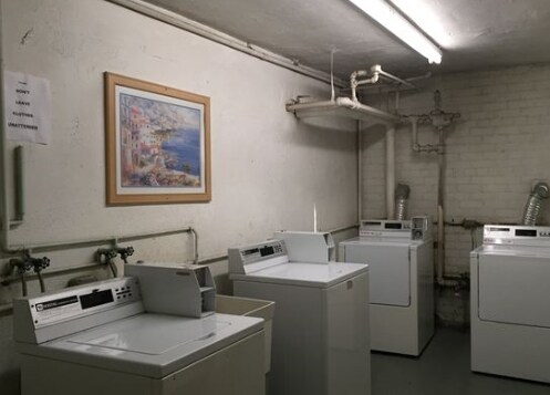 More Photos Of 423 Washington St, Monroe Apartments For Sale