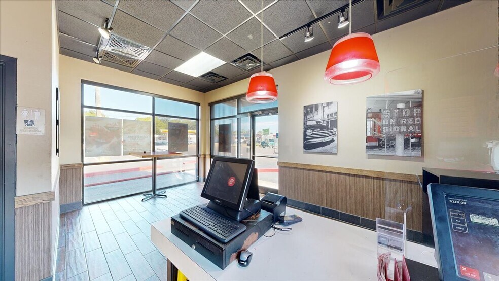 More Photos Of 113 Bo Bo Dr, Crystal Springs Freestanding For Lease