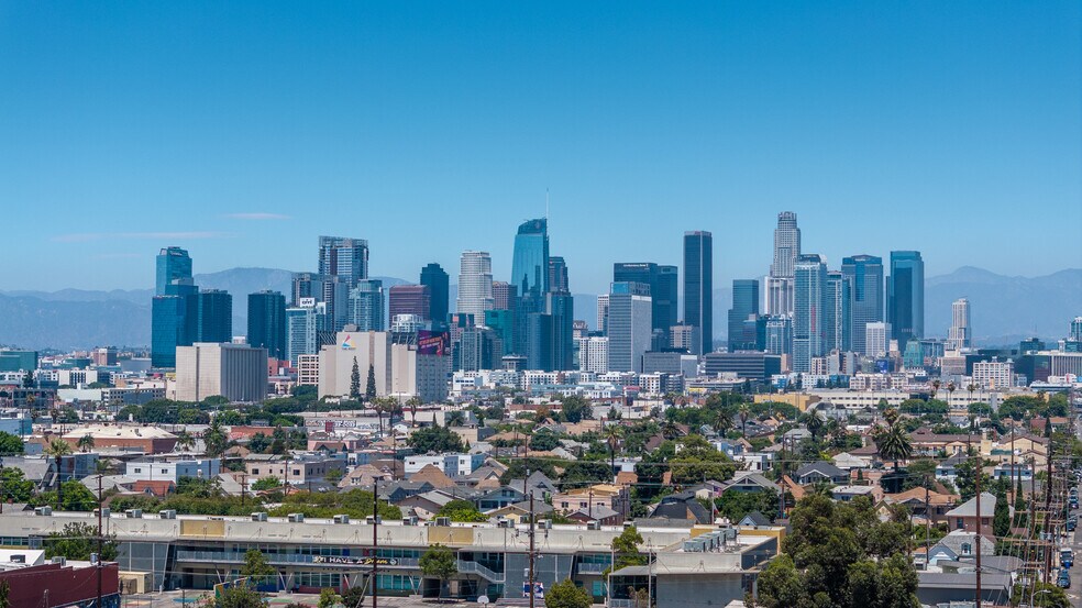 More Photos Of 197 E Jefferson Blvd, Los Angeles Warehouse For Sale