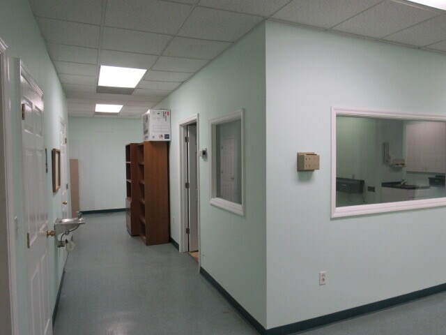 More Photos Of 4001 Confederate Point Rd, Jacksonville Medical For Sale