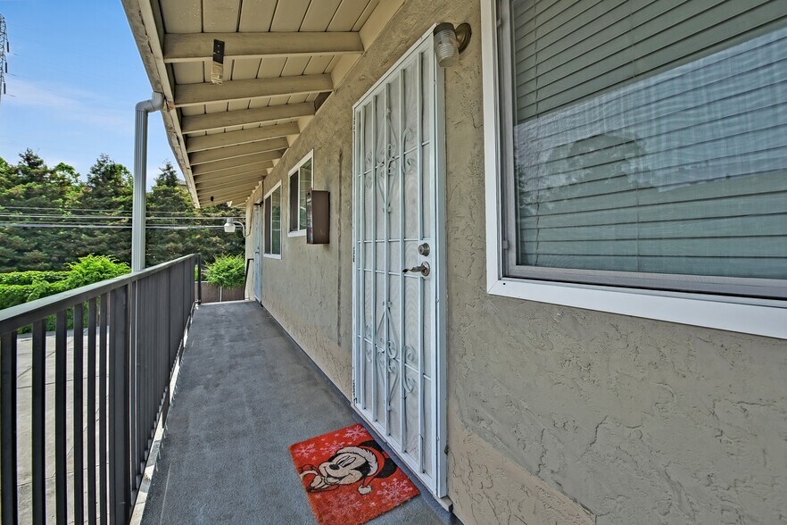 More Photos Of 832 Deland Ave, San Jose Apartments For Sale