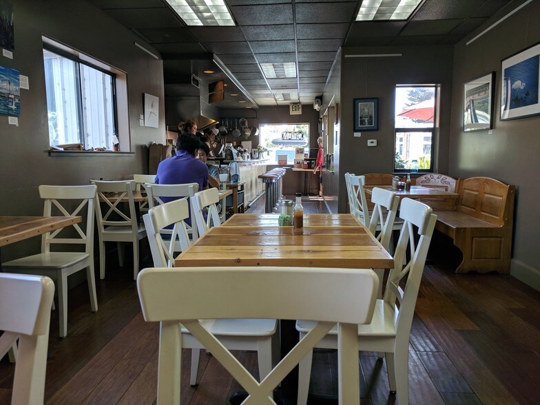 More Photos Of 14450 Highway 1, Valley Ford Storefront Retail Residential For Sale