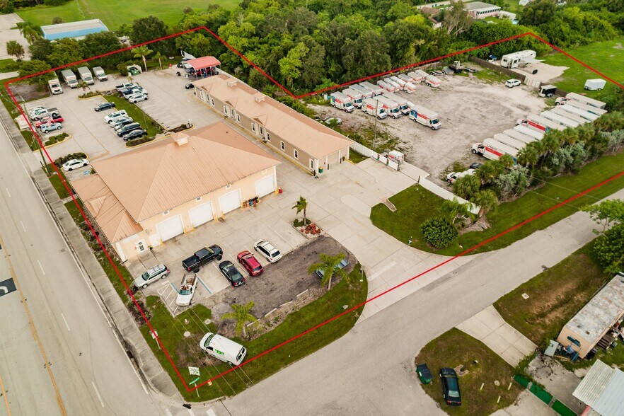 More Photos Of 23371 Harborview Rd, Port Charlotte Auto Repair For Sale