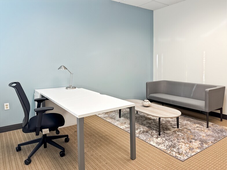 More Photos Of 5555 Glenridge Connector, Atlanta Coworking Space