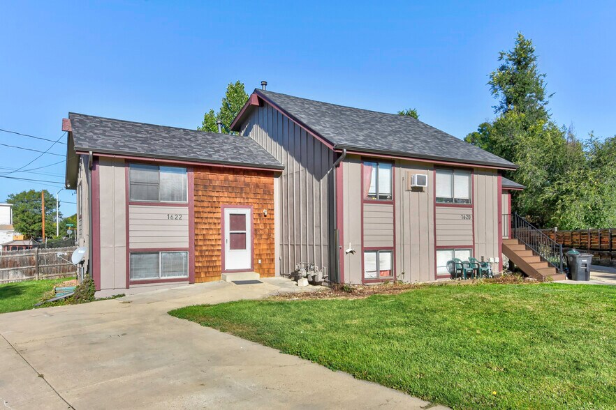 More Photos Of 1618 Donovan Pl, Longmont Multifamily For Sale