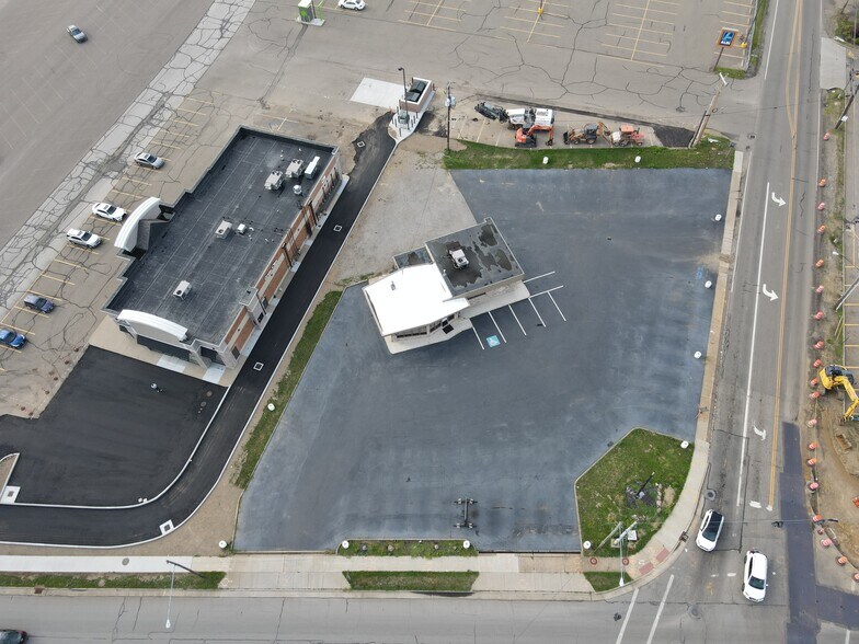 More Photos Of 5101 Tuscarawas St W, Canton Land For Lease