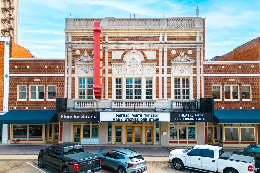 Primary Photo Of 12 N Saginaw St, Pontiac Storefront Retail Office For Sale