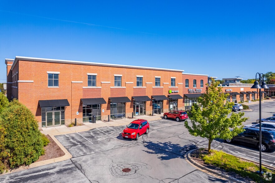 More Photos Of 15455 W Bluemound Rd, Brookfield Unknown For Lease