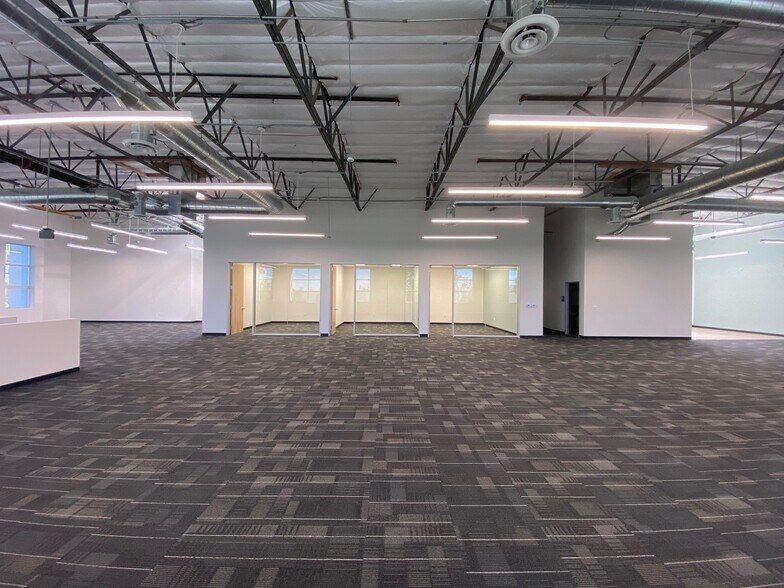 More Photos Of 2101 W Flotilla St, Montebello Warehouse For Lease