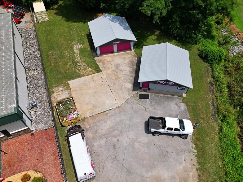 More Photos Of 1916 Jordan Ln NW, Huntsville Freestanding For Sale