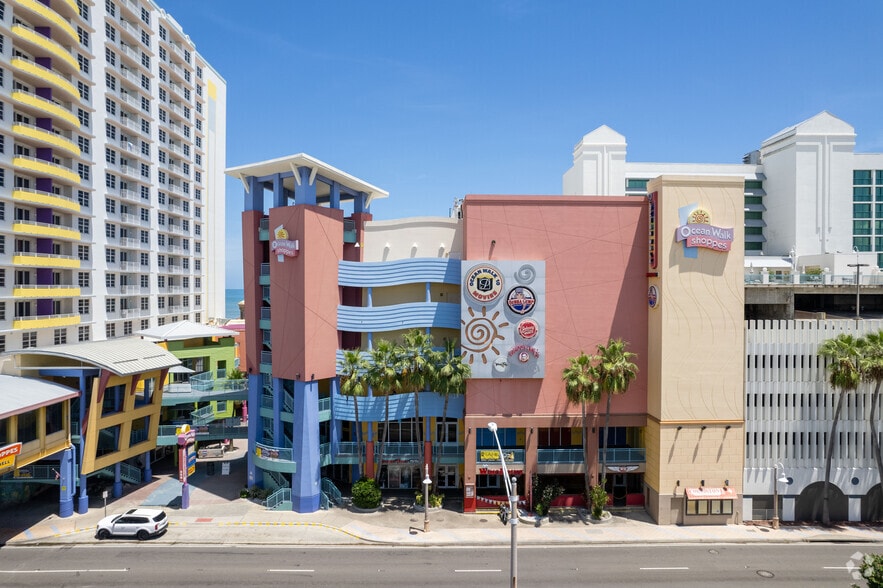 Primary Photo Of 250 N Atlantic Ave, Daytona Beach Movie Theatre For Lease