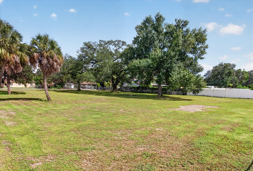 More Photos Of 5311 COLUMBUS, Tampa Land For Sale