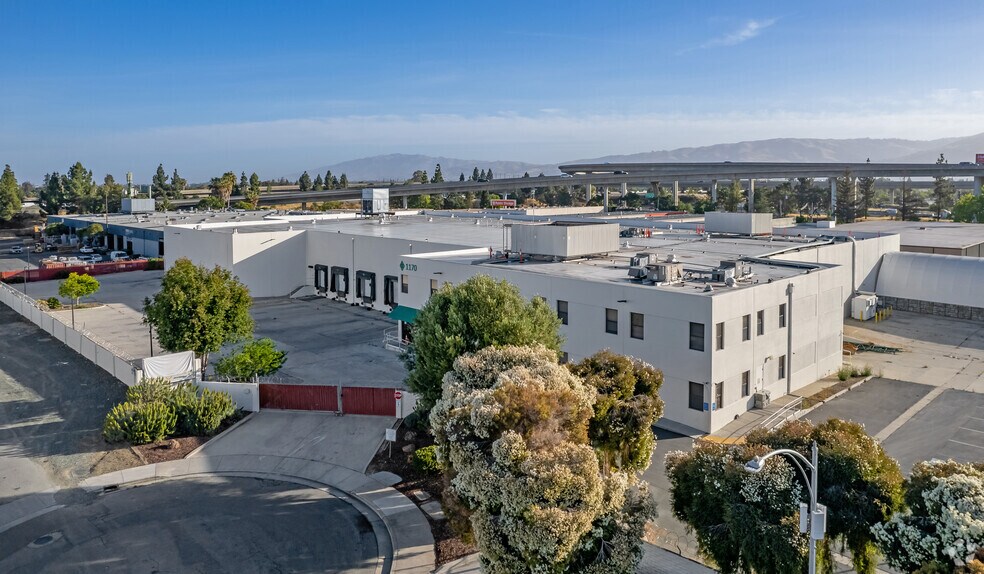 More Photos Of 1130-1170 Olinder Ct, San Jose Refrigeration Cold Storage For Lease