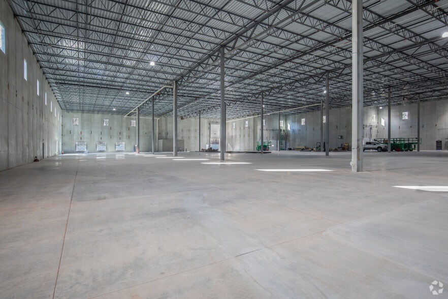 More Photos Of 53 Ramsey Rd, Shirley Warehouse For Lease