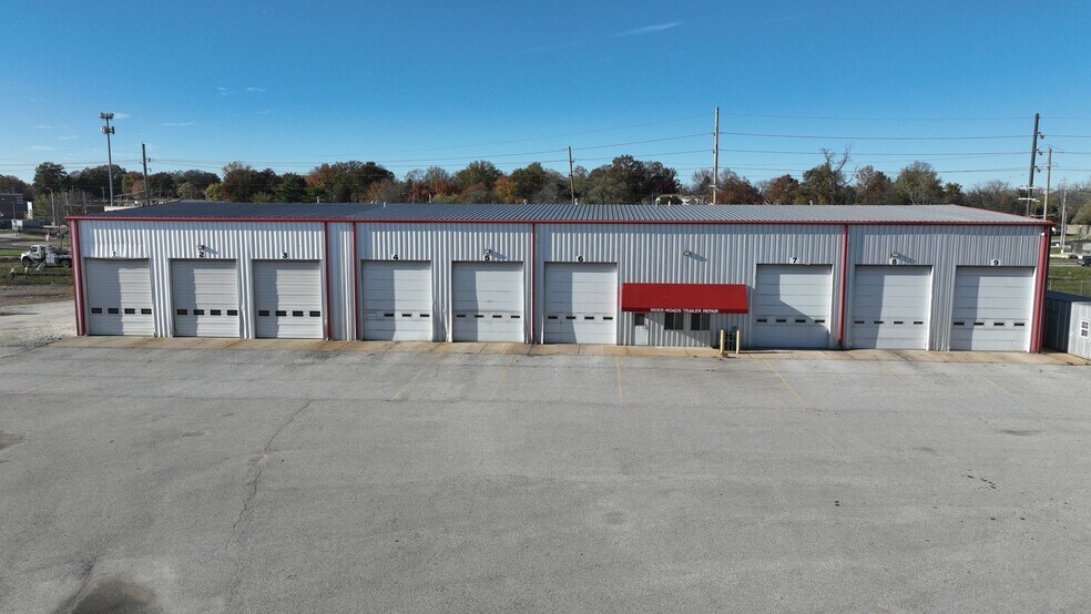 More Photos Of 8888 Hall St, Saint Louis Unknown For Lease