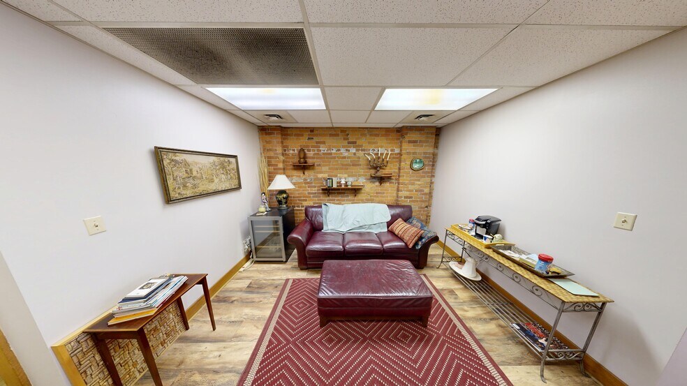 More Photos Of 714 W Washington Blvd, Fort Wayne Warehouse For Sale