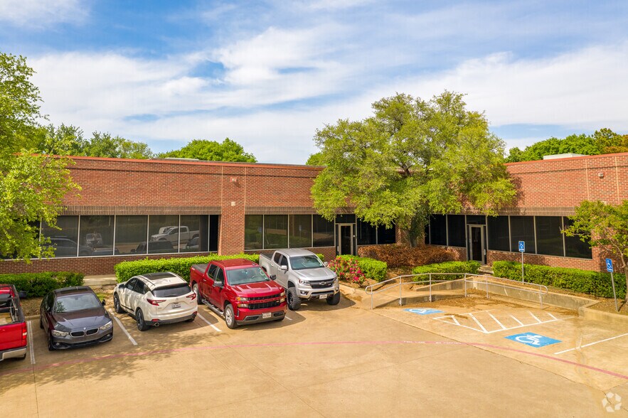 More Photos Of 1340 W Walnut Hill Ln, Irving Skilled Nursing Facility For Lease