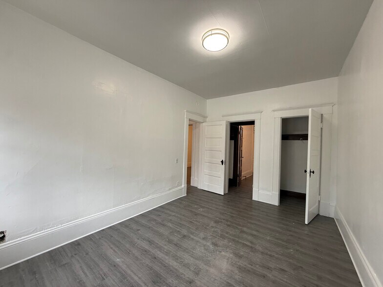 More Photos Of 42-44 W High St, Springfield Apartments For Sale