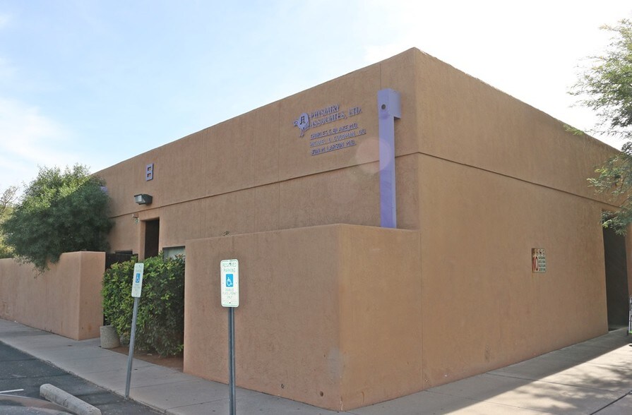 More Photos Of 2102 N Country Club Rd, Tucson Medical For Sale