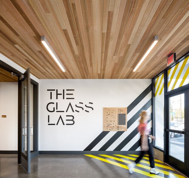More Photos Of 350 SE Mill St, Portland Office For Lease