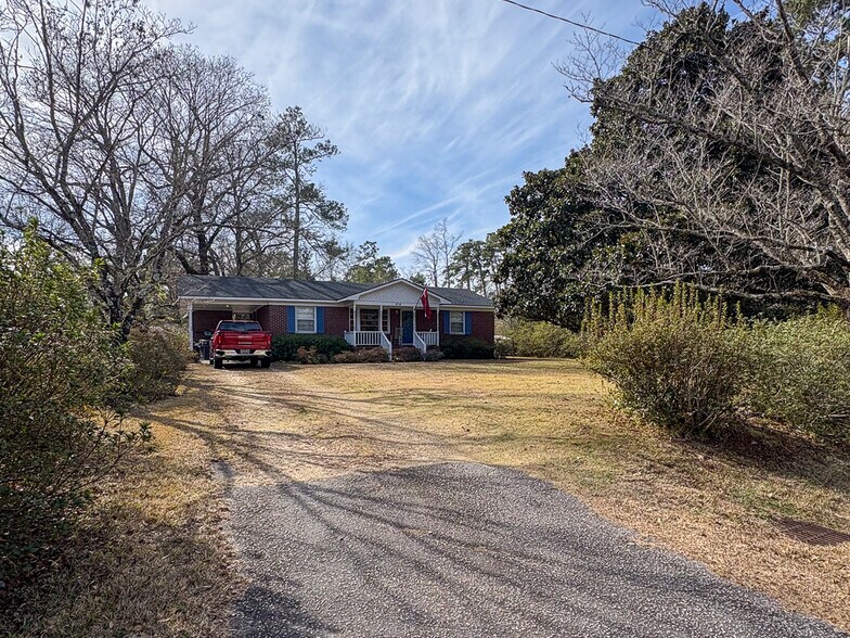 Primary Photo Of 216 W 7th North St, Summerville Office For Lease