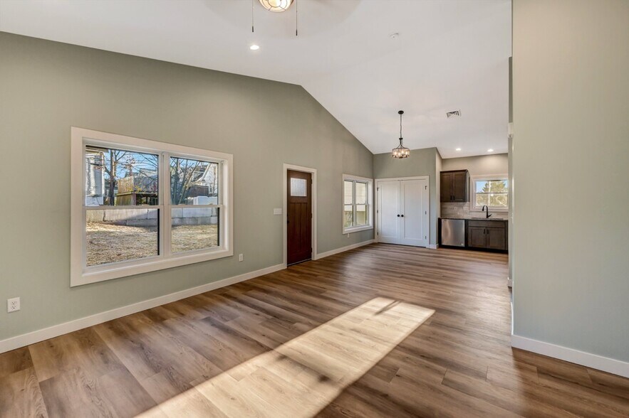 More Photos Of , Scranton Multifamily For Sale