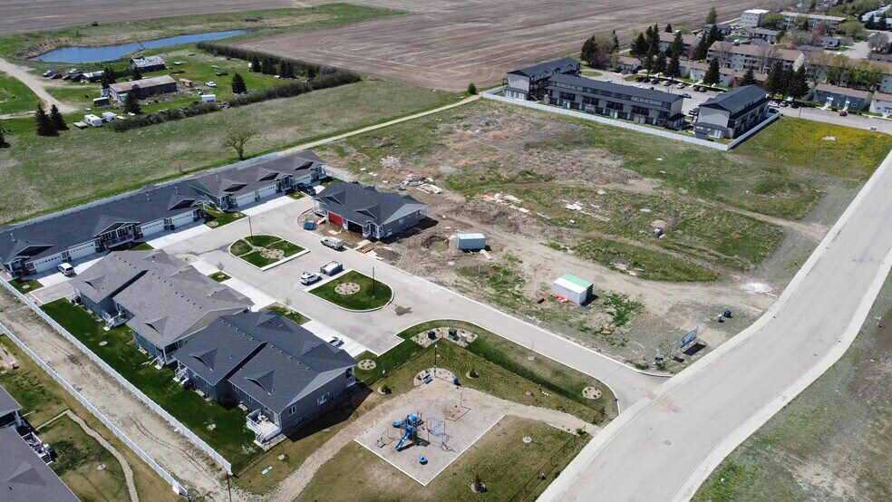More Photos Of 1045 Bradley St, Moose Jaw Land For Sale