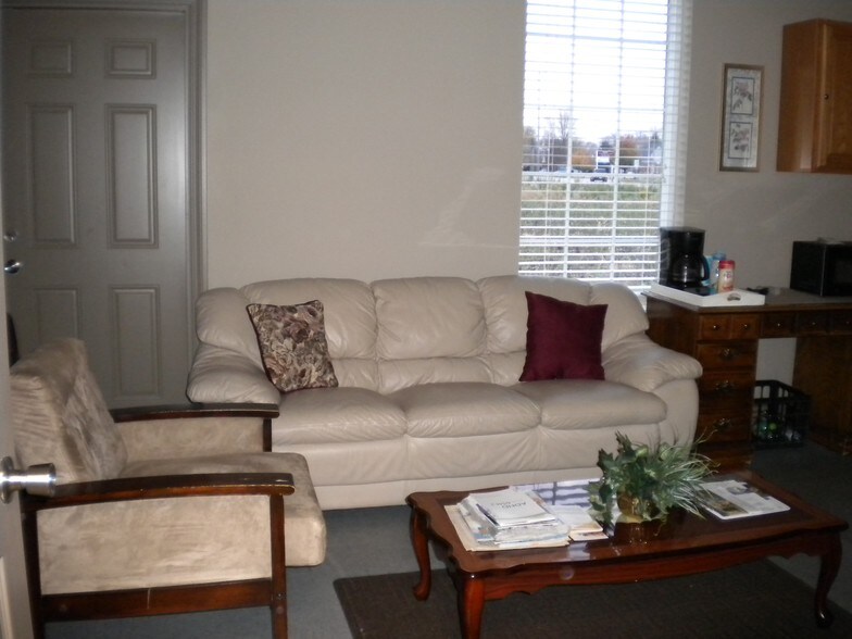 More Photos Of 15500-15508 Telegraph Rd, Monroe Office For Sale