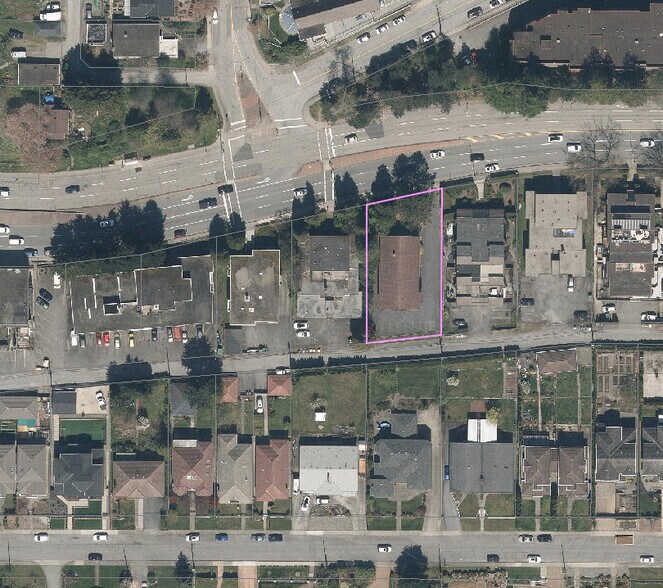 More Photos Of 5050 Hastings St, Burnaby Religious Facility For Sale