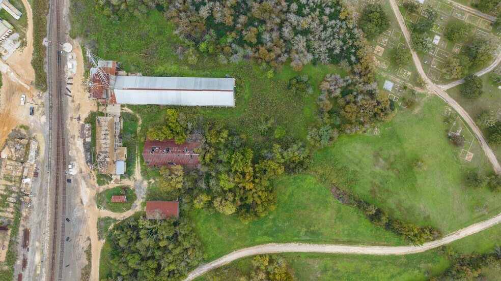 More Photos Of TBD Cedar Street, Cameron Industrial For Sale